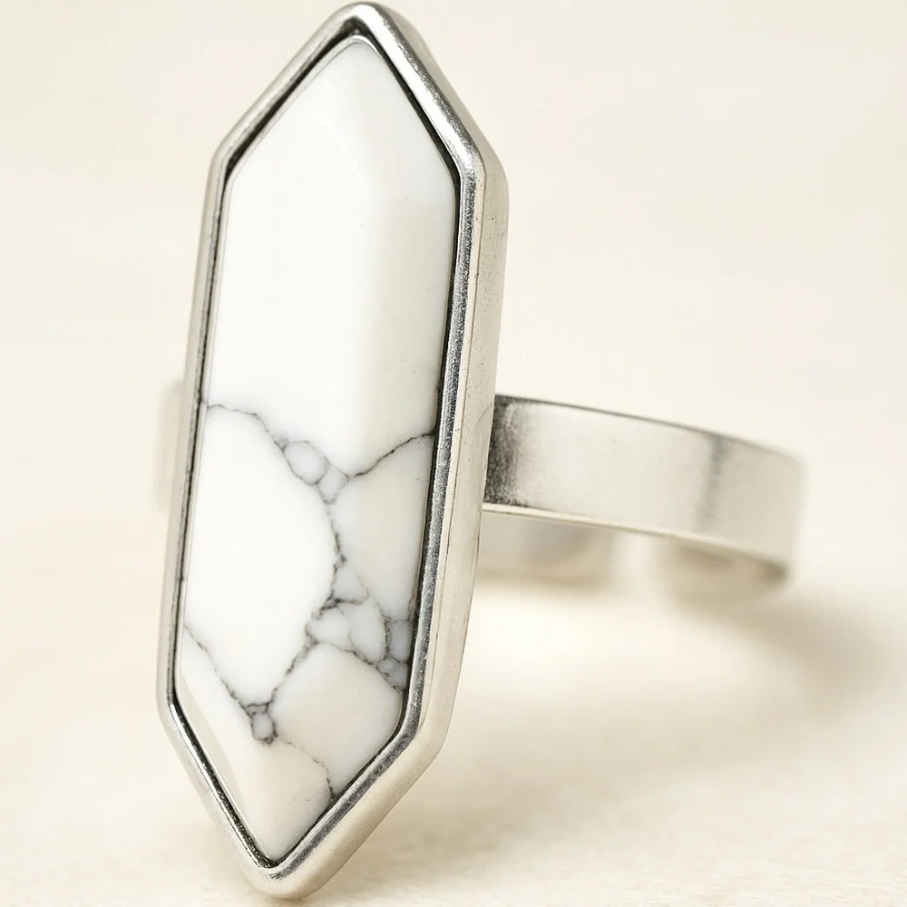Elegant Wila White Howlite ring-Adjustable